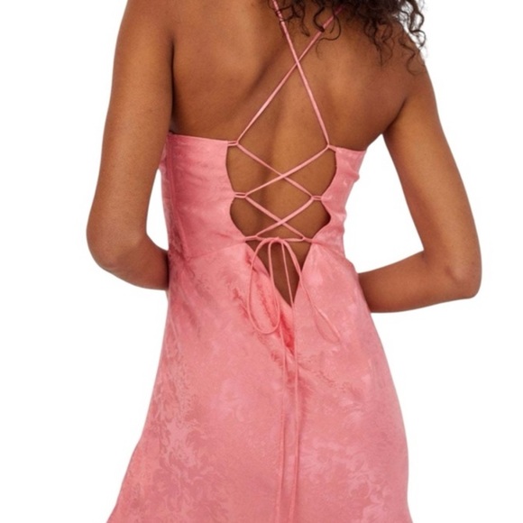 For love and lemons 🍋 Pink Mini Dress - Picture 3 of 3